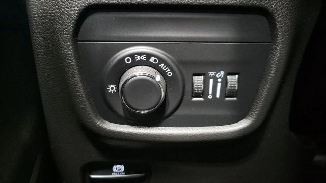 2022 Jeep Grand Cherokee L Altitude 4x2