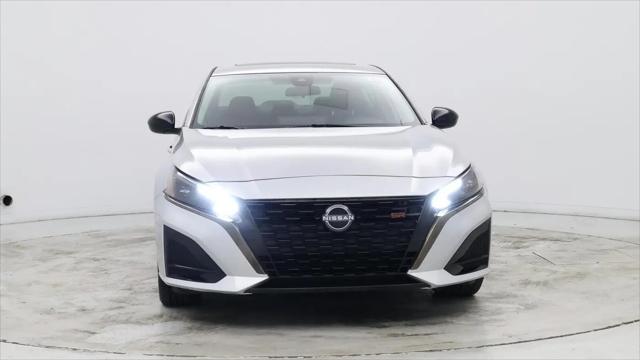 2023 Nissan Altima SR FWD