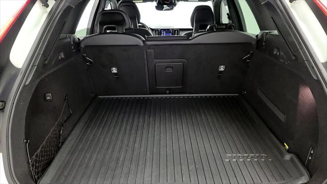 2018 Volvo XC60 T6 Momentum