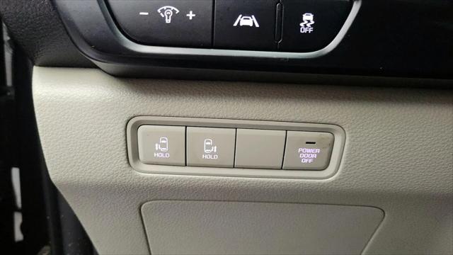 2022 Kia Carnival MPV LX