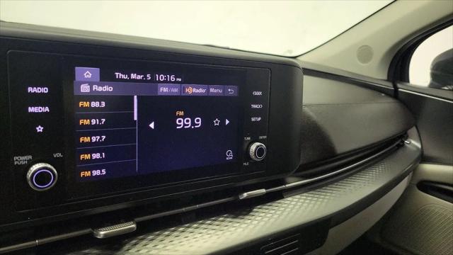 2022 Kia Carnival MPV LX