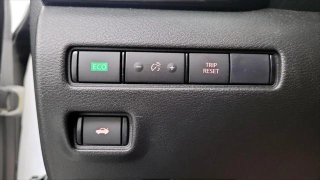 2023 Nissan Sentra SR Xtronic CVT