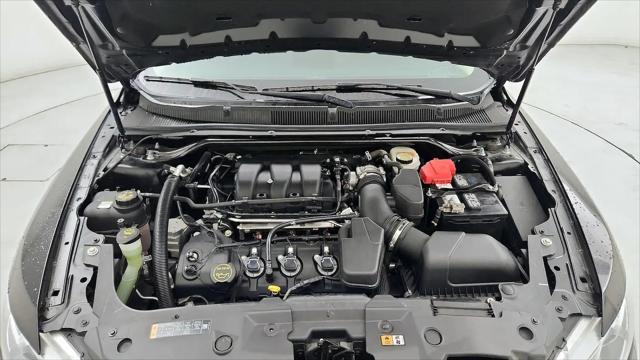 2016 Ford Taurus SE
