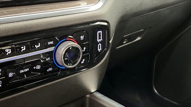 2023 Chevrolet Silverado 1500 2WD Crew Cab Short Bed LTZ