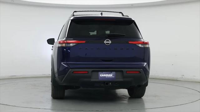 2022 Nissan Pathfinder SV 2WD