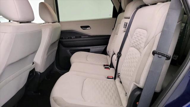 2022 Nissan Pathfinder SV 2WD
