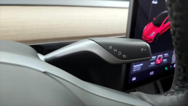 2021 Tesla Model 3 Standard Range Plus Rear-Wheel Drive