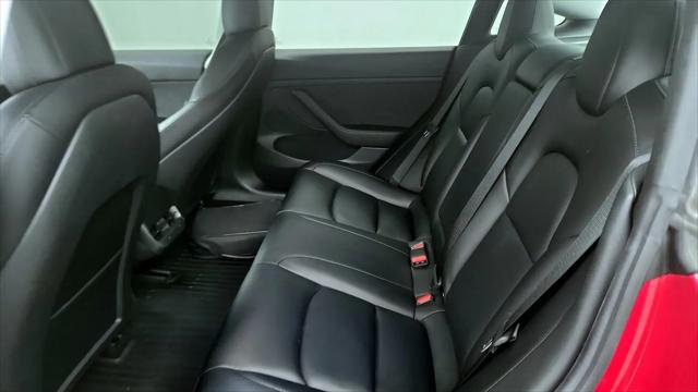 2021 Tesla Model 3 Standard Range Plus Rear-Wheel Drive