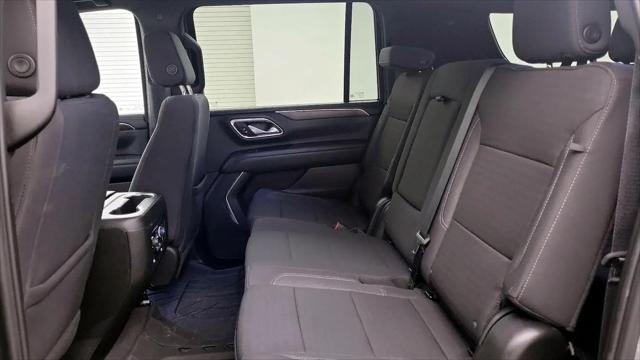 2024 Chevrolet Suburban 2WD LS