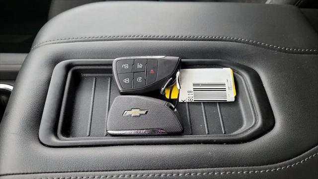 2024 Chevrolet Suburban 2WD LS