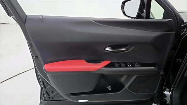 2022 Lexus UX 250h F SPORT