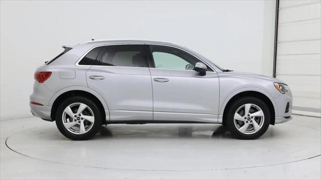 2022 Audi Q3 Premium 40 TFSI quattro Tiptronic
