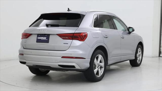 2022 Audi Q3 Premium 40 TFSI quattro Tiptronic