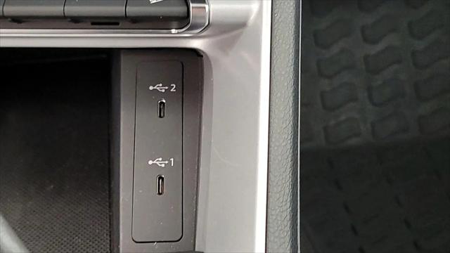 2022 Audi Q3 Premium 40 TFSI quattro Tiptronic
