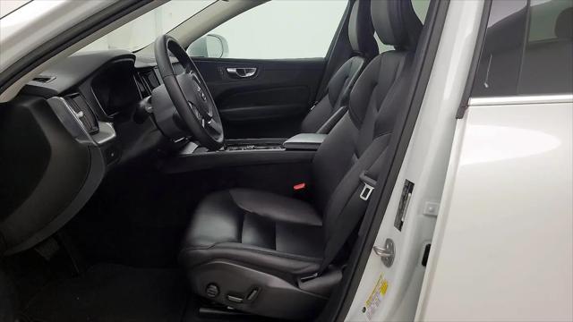 2023 Volvo XC60 B5 Core