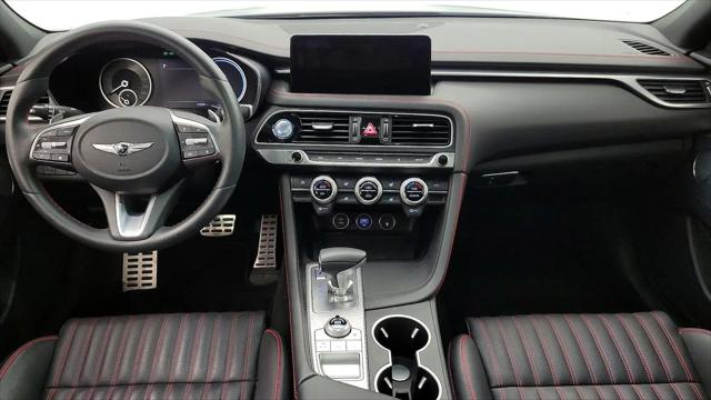 2023 Genesis G70 2.0T RWD