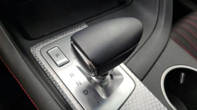 2023 Genesis G70 2.0T RWD