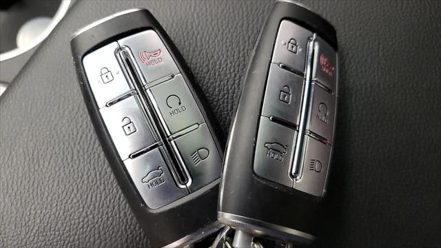 2023 Genesis G70 2.0T RWD