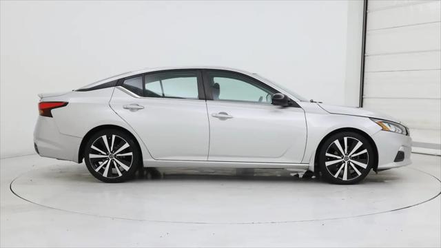 2020 Nissan Altima SR FWD