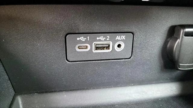 2020 Nissan Altima SR FWD