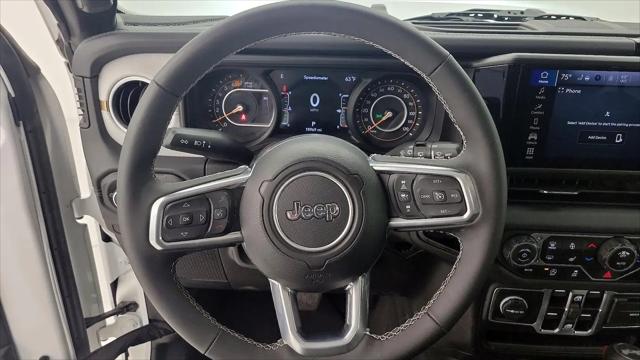 2025 Jeep Wrangler 4-Door Sahara 4x4