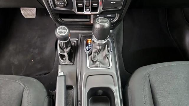 2022 Jeep Wrangler Unlimited Sahara 4x4