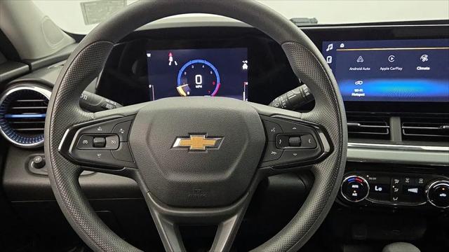 2025 Chevrolet Trax FWD LT