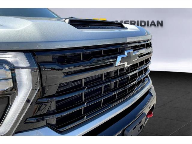 2026 Chevrolet Silverado 2500HD Crew Cab, Standard Bed, LT, 4WD