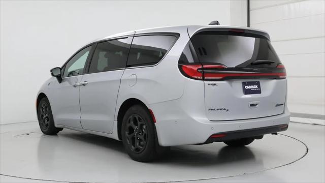 2023 Chrysler Pacifica Hybrid Limited