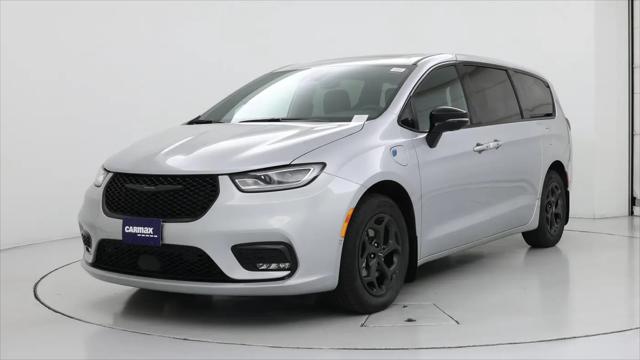 2023 Chrysler Pacifica Hybrid Limited