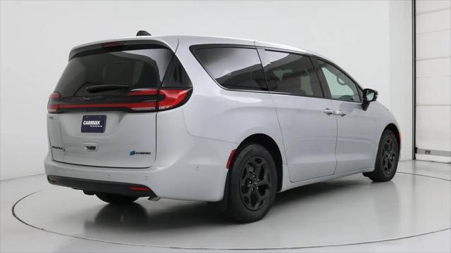 2023 Chrysler Pacifica Hybrid Limited