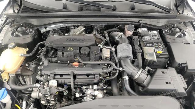 2024 Kia K5 GT-Line