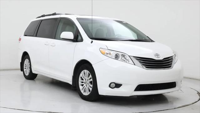 2014 Toyota Sienna XLE V6 8 Passenger for sale in Wichita, KS