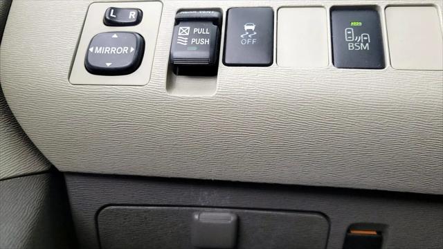 2014 Toyota Sienna XLE V6 8 Passenger