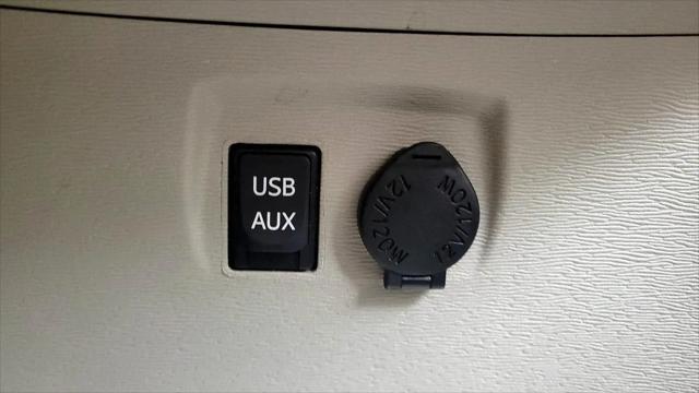 2014 Toyota Sienna XLE V6 8 Passenger