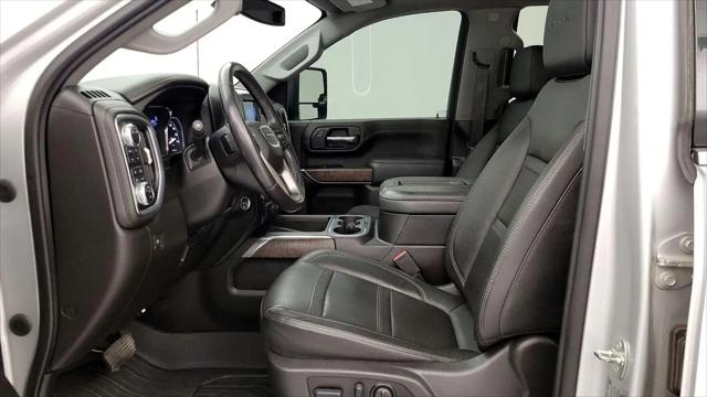 2022 GMC Sierra 2500HD 4WD Crew Cab Standard Bed Denali