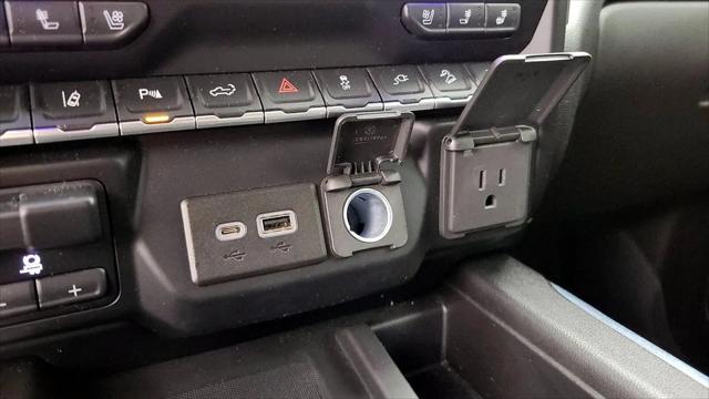 2022 GMC Sierra 2500HD 4WD Crew Cab Standard Bed Denali