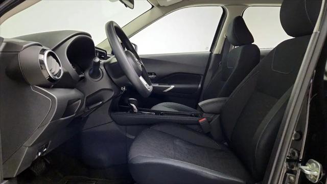 2024 Nissan Kicks SV Xtronic CVT