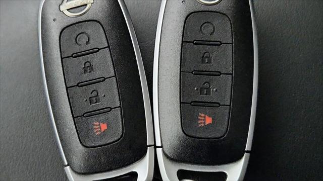 2024 Nissan Kicks SV Xtronic CVT