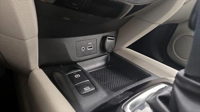 2021 Nissan Rogue Sport SL FWD Xtronic CVT