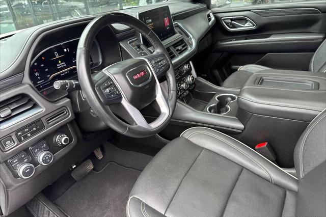 2023 GMC Yukon XL 4WD SLT