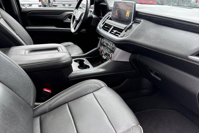 2023 GMC Yukon XL 4WD SLT