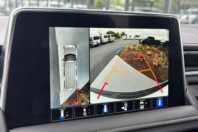 2023 GMC Yukon XL 4WD SLT