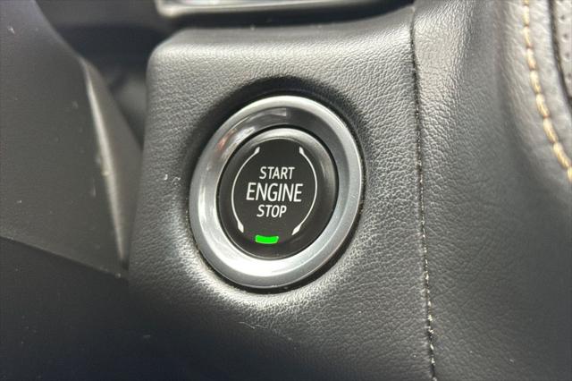 2023 GMC Yukon XL 4WD SLT