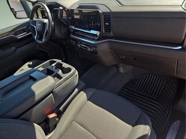 2025 Chevrolet Silverado 2500HD 4WD Crew Cab Standard Bed LT