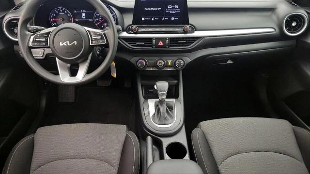 2023 Kia Forte LX