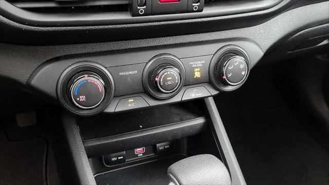 2023 Kia Forte LX