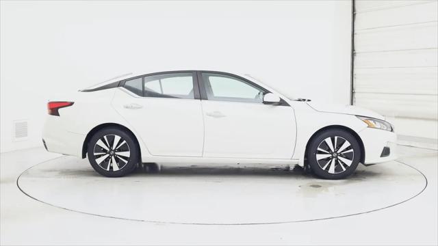 2022 Nissan Altima SV FWD