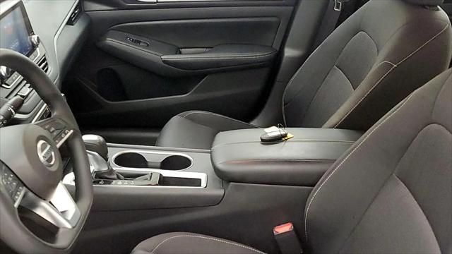 2022 Nissan Altima SV FWD