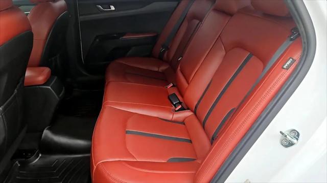 2023 Kia K5 GT-Line